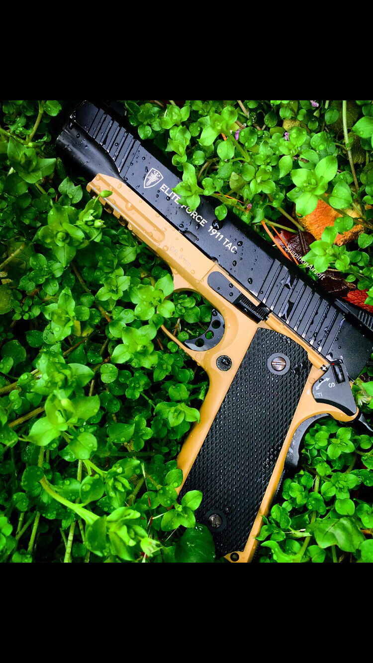 (Open Box) Elite Force Full Metal 1911 Tactical CO2 Airsoft Gas Blowback Pistol Umarex KWC (Color: Desert & Black) (Open Box)